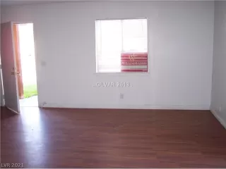 Photo #1: 2354454 Listing 