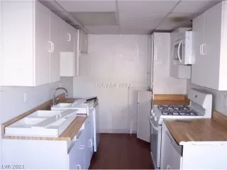 Photo #3: 2354454 Listing 