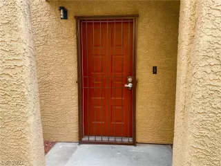 Photo #1: 2354470 Listing