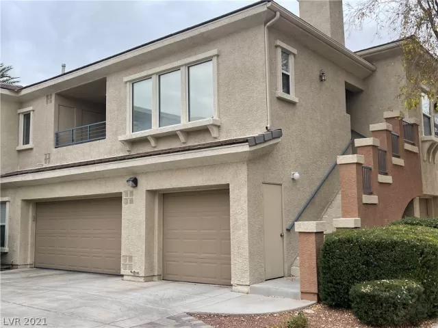 MLS: 2354510 Condo For Sale