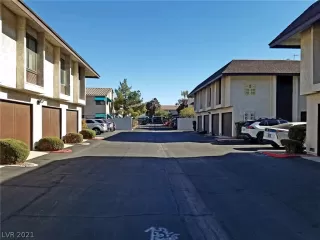 Photo #2: 2354520 Listing