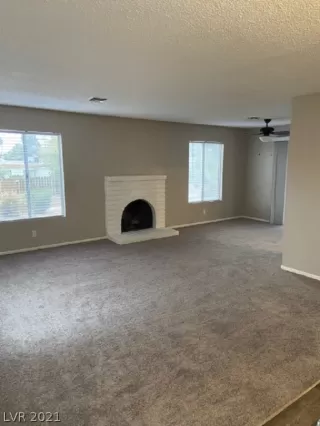 Photo #3: 2354554 Listing