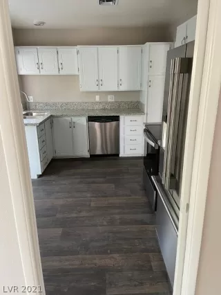 Photo #4: 2354554 Listing