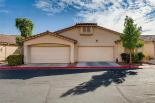 Photo #1: 2354576 Listing 