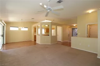 Photo #4: 2354580 Listing 