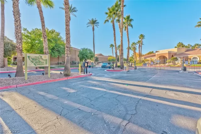 MLS: 2354581 Condo For Sale