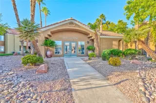 Photo #4: 2354581 Listing 