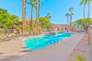 Photo #6: 2354581 Listing 