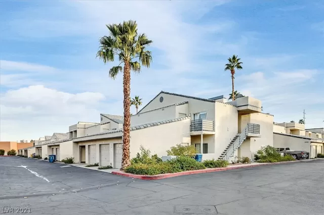 MLS: 2354636 Condo For Sale