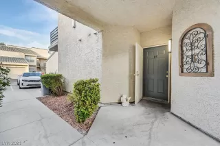 Photo #1: 2354636 Listing 