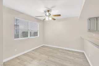 Photo #5: 2354636 Listing 