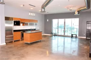 Photo #3: 2354679 Listing 