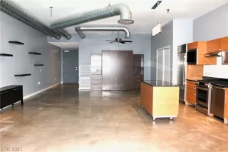 Photo #6: 2354679 Listing 