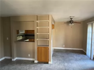 Photo #3: 2354712 Listing 