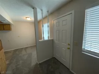 Photo #4: 2354722 Listing 