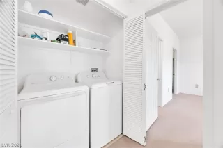 Photo #2: 2354731 Listing