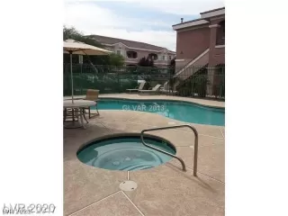 Photo #2: 2354767 Listing