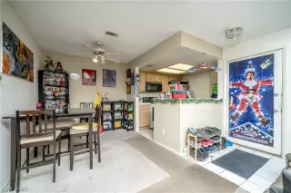 Photo #3: 2354816 Listing