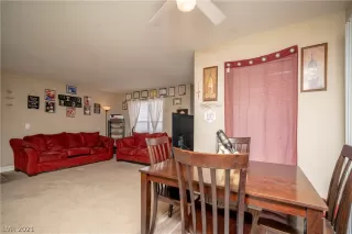 Photo #5: 2354818 Listing 