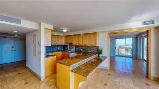 Photo #3: 2354851 Listing 