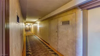 Photo #4: 2354851 Listing 