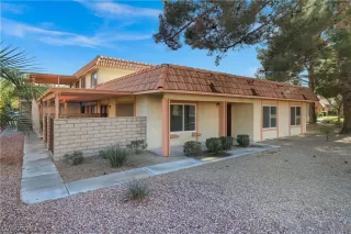 Photo #1: 2354917 Listing