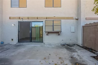 Photo #6: 2354922 Listing