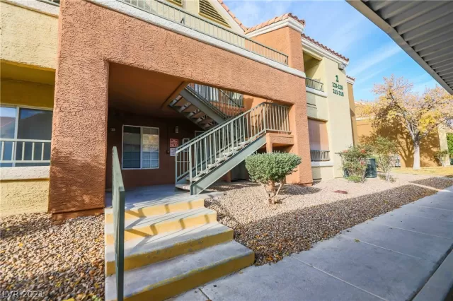 MLS: 2354932 Condo For Sale