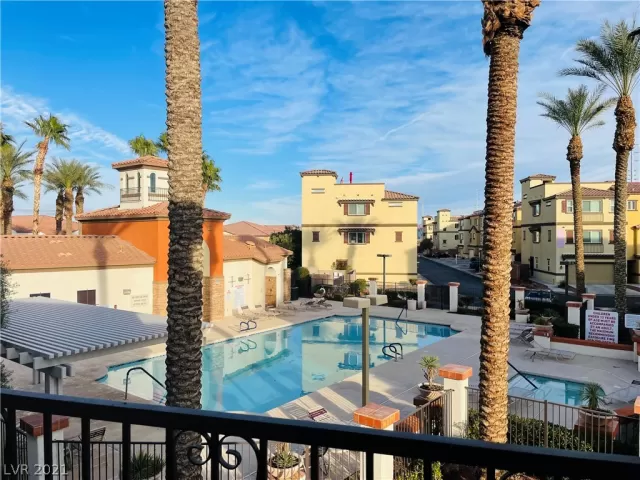 MLS: 2354951 Condo For Sale