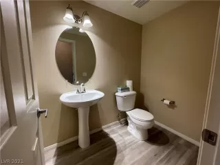 Photo #6: 2354951 Listing 