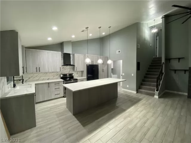 MLS: 2354952 Condo For Sale