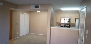 Photo #5: 2354959 Listing 