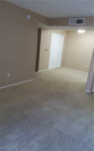 Photo #6: 2354959 Listing 