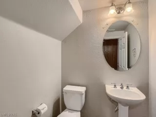 Photo #4: 2354968 Listing 