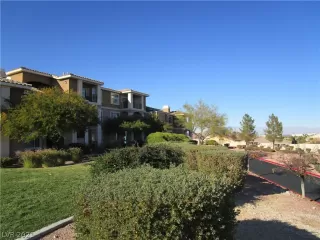 Photo #1: 2354974 Listing 