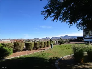 Photo #2: 2354974 Listing 