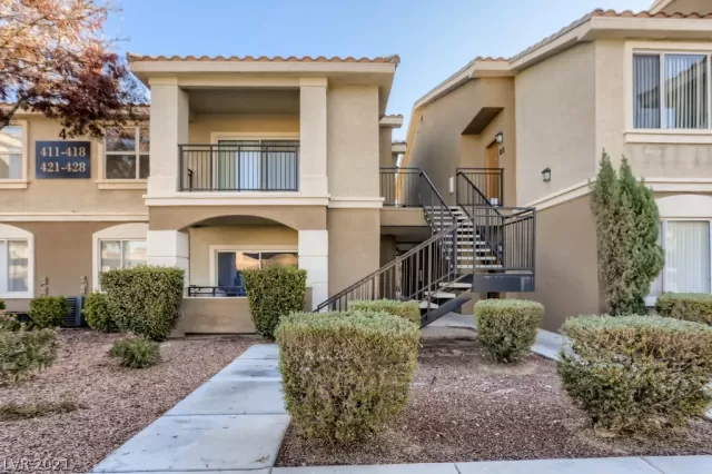 MLS: 2354975 Condo For Sale