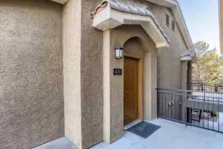 Photo #1: 2354975 Listing 