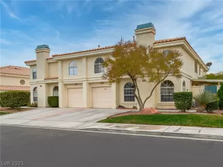 Photo #1: 2355060 Listing