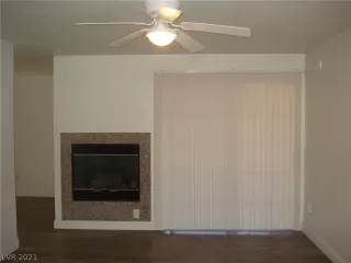 Photo #6: 2355087 Listing 