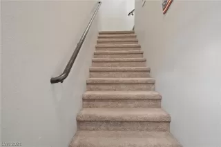 Photo #4: 2355094 Listing 