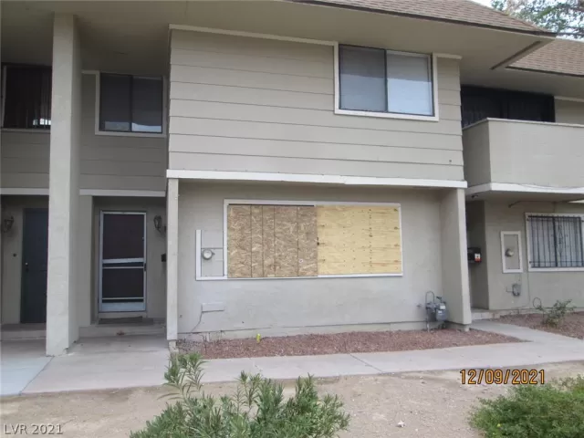 MLS: 2355111 Condo For Sale