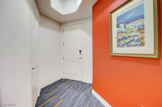 Photo #5: 2355152 Listing