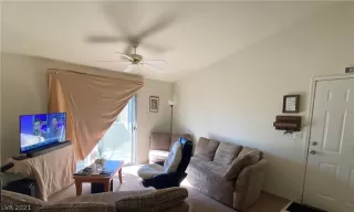 Photo #5: 2355158 Listing