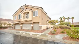 Photo #1: 2355261 Listing 