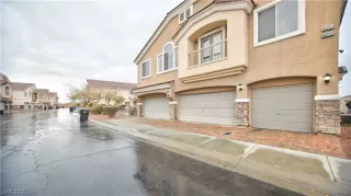 Photo #3: 2355261 Listing 