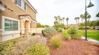 Photo #4: 2355261 Listing 