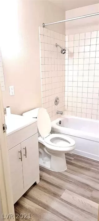 Photo #2: 2355285 Listing 