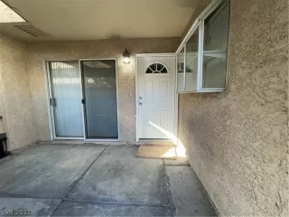 Photo #2: 2355306 Listing 