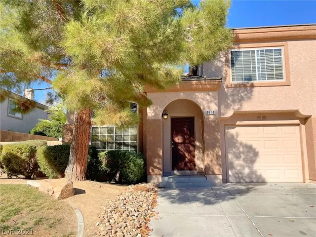 MLS: 2355353 Condo For Sale